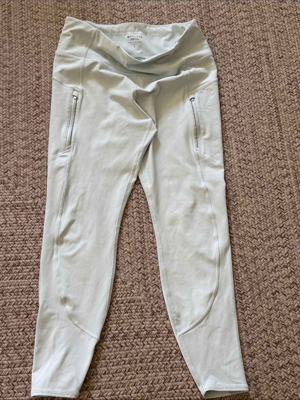 Athleta Ranier Light Sage High-Rise Performance Leggings with Zipper Pockets